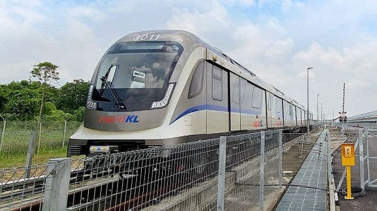 amanz's tweet photo. LRT 3 Akan Mula Beroperasi Pada 31 Disember – Menyambungkan Bandar Utama dengan Klang https://t.co/mK5P9b7ztP https://t.co/eKhX4iA1VX