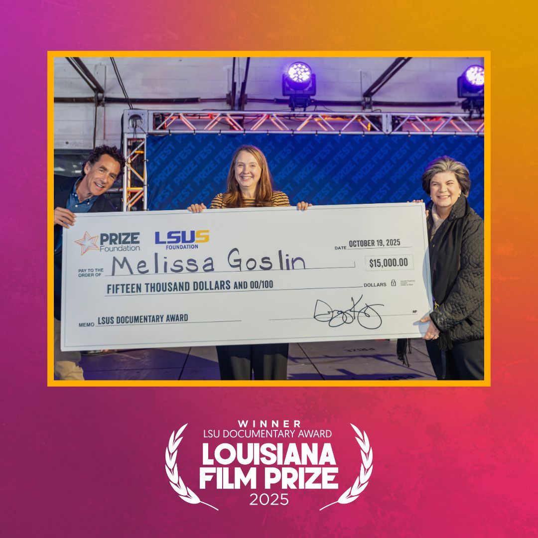 LSUCWprogram's tweet image. Our MFA alumni have found tremendous success across genres and industries, and alumna Melissa Goslin (&apos;04) is no exception. In October, she won the LSU Documentary Award at the 2025 Louisiana Film Prize Awards!

Congrats on this well-deserved home run, Melissa! ⚾🔥