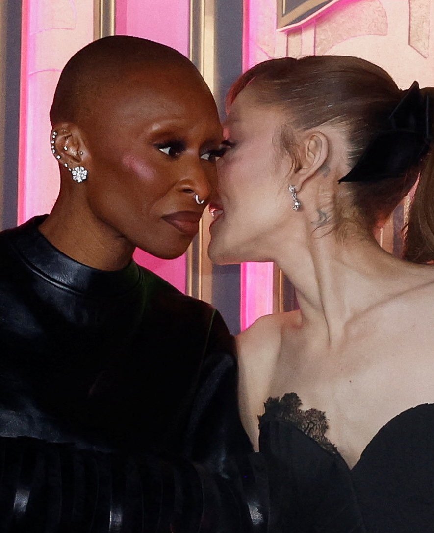 raindropsloki's tweet image. when life imitates art