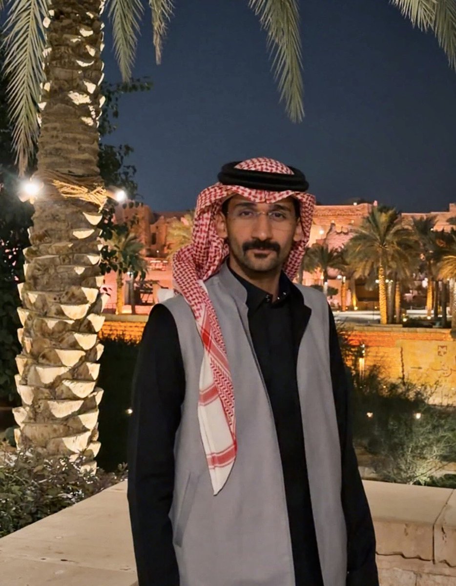 sultan_pintrest's tweet image. Perfect randoms 🤎