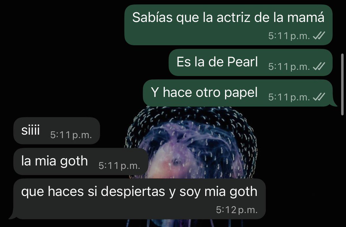 chuck_vaz's tweet photo. Hoy vi Frankenstein con mi novia https://t.co/fFfSzzuWPQ