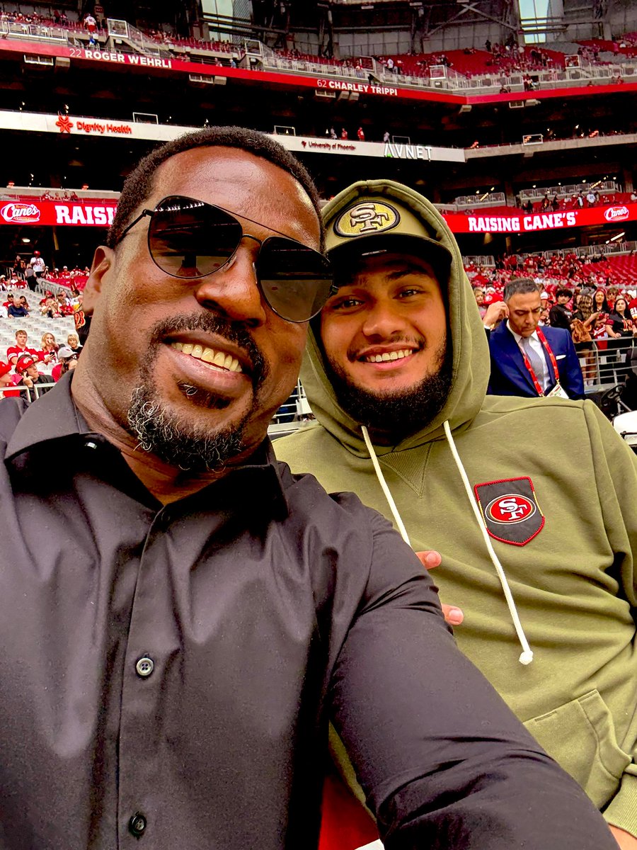 PatrickWillis52's tweet image. Just a couple of former Ole Miss guys sending Luv. Let’s go @OleMissFB — bye week, stay locked in like you’ve been all season. 1–0 mindset. We might not be there in person, but we’re riding with y’all in spirit 🔵🔴 @jordanwatkins
#HumbleButHungry #HottyToddy