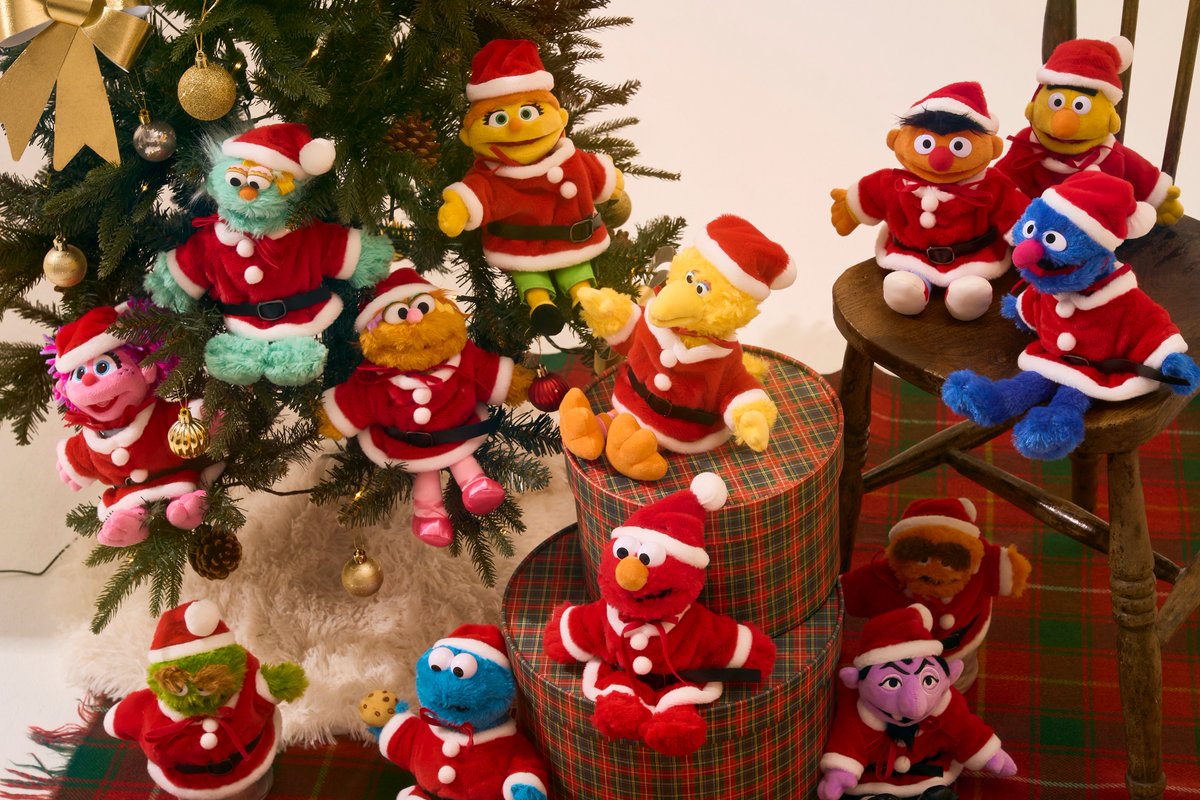 セサミストリート　SESAME STREET クリスマスウォールライト　新品 オーパ・ビブレ・フォーラスと “セサミストリート” がコラボレーション