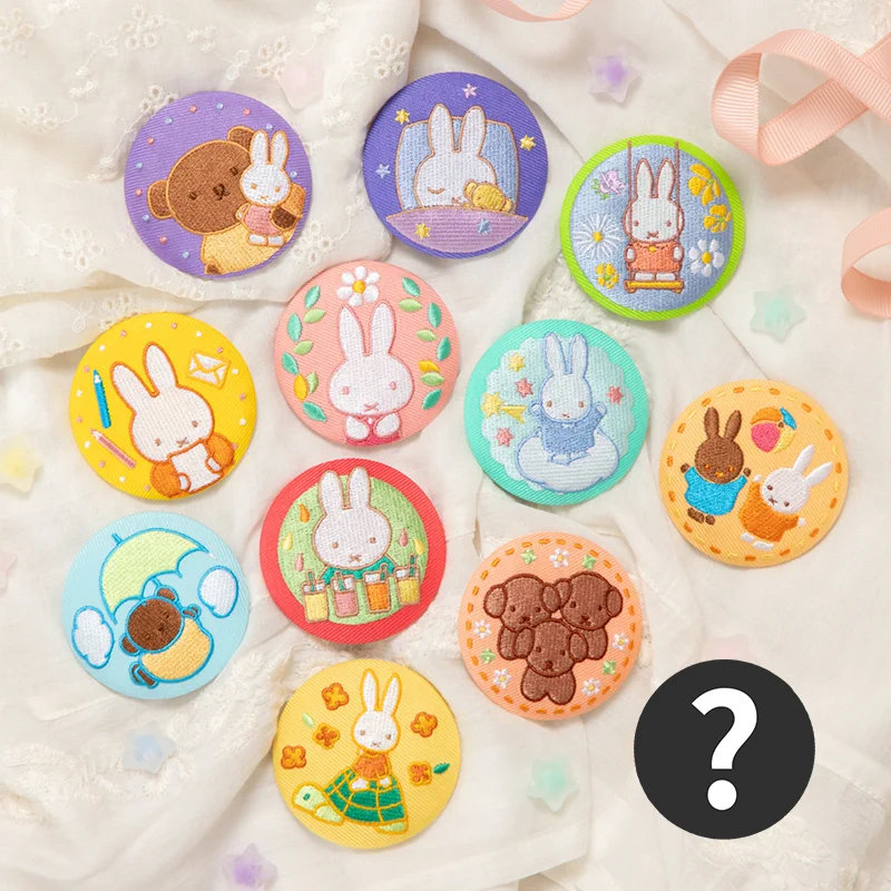 ハンドメイド　刺繍ブローチ4点　 moco専用 G6ADEg3bkAAy8Gm?format=webp&