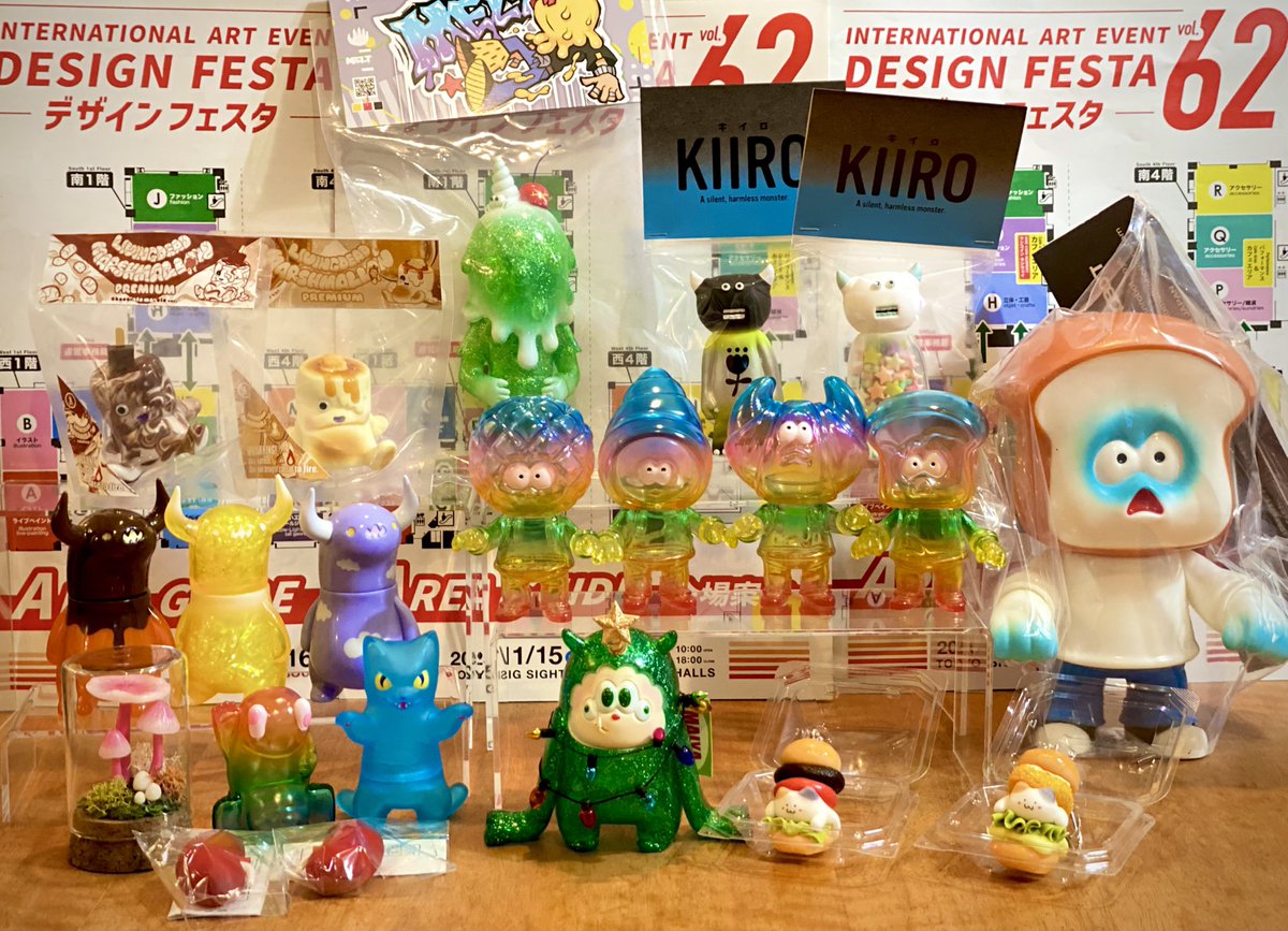 そしてこちらも👓
デザフェスは「可愛い」を購入発動条件にしていると、財布の具合もさることながら荷物が持ち切れなくなりますね…😅

#デザフェス