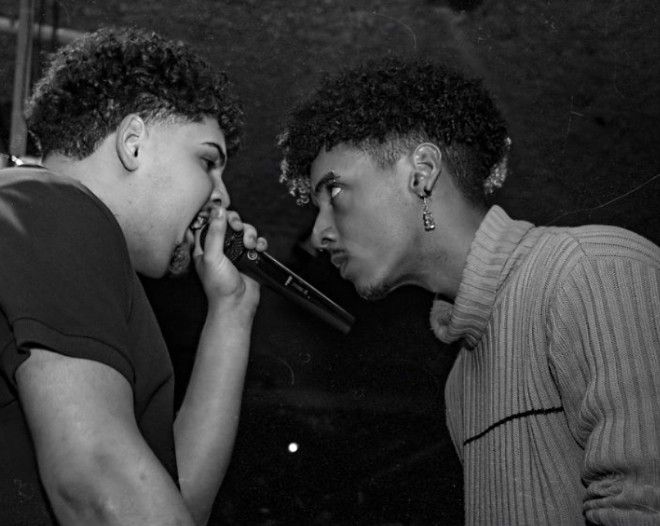 <a href="/rimasdepre/">RIMAS DEPRÊ</a> Que batalha boa do caralho.

Isso aqui é freestyle de alto nível, meus amigos, independente do resultado, obrigado por isso meu irmãos. Estamos mais vivos do que nunca.

Emicida, Jotape, jaya, salvador, prado, guri...

Melhor de 2025. EDIÇÃO BOOMBAP.