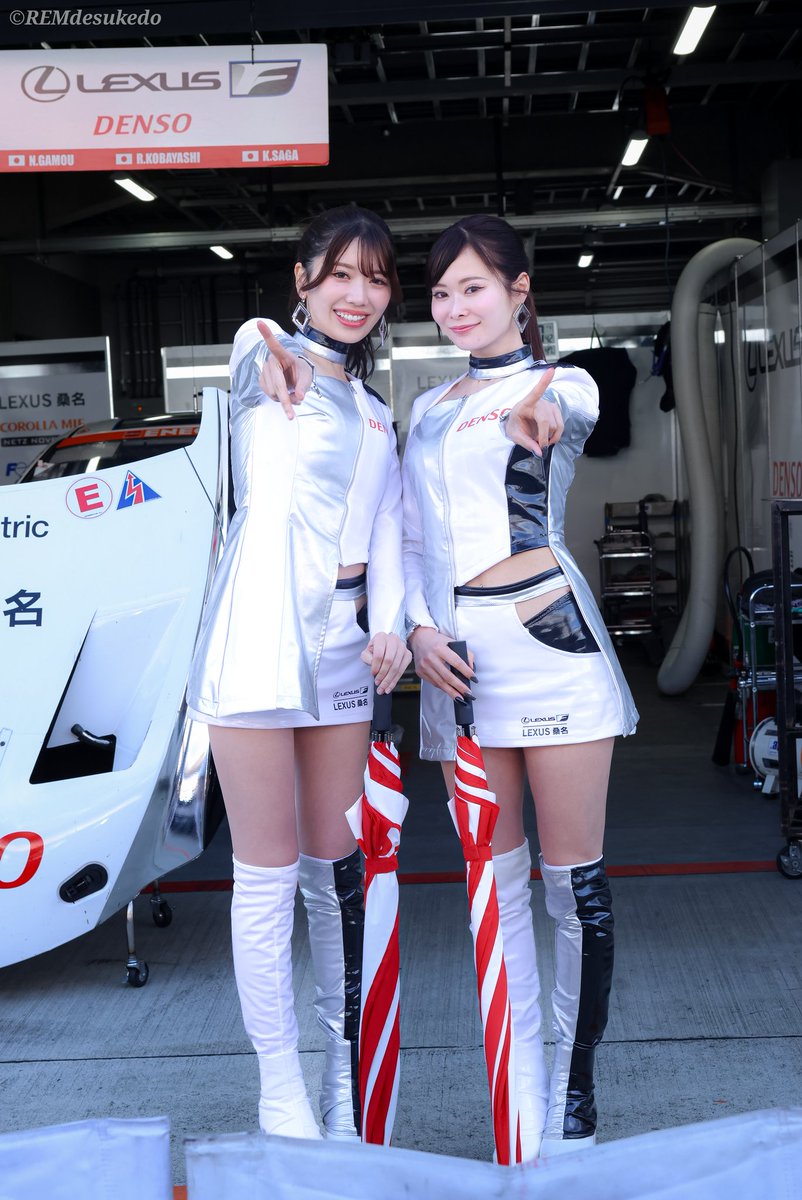 REMdesukedo's tweet image. 2025.11.16

@touko19931122
@mamimumemoepii

撮影対応ありがとうございました🙏🏻📸

#新谷桐子 #桐生もえこ
#aprVictoria #aprRacing
#S耐 #SuperTaikyu