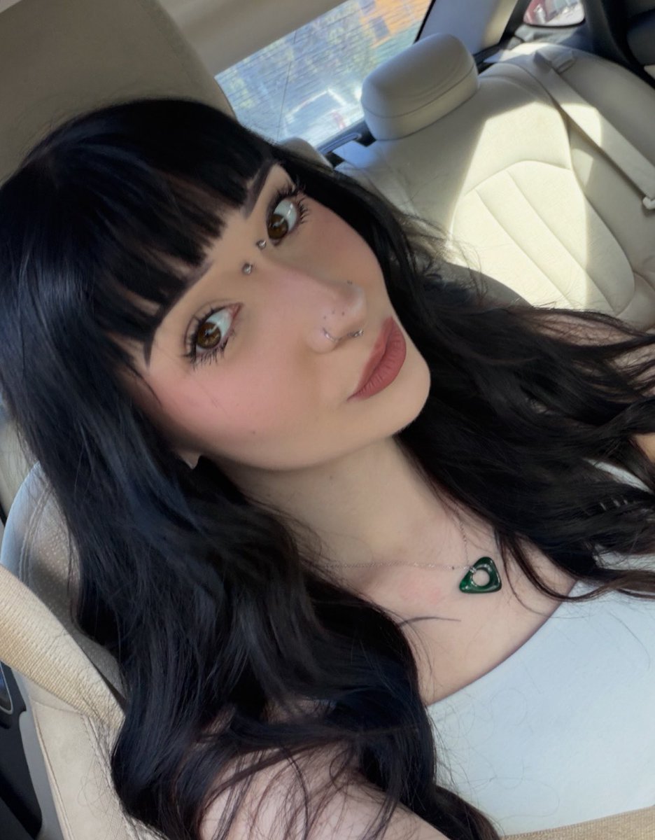 ⊹ ࣪ ˖ 𝖏𝖊𝖓𝖓𝖞 ⊹ ࣪ ˖ tweet media