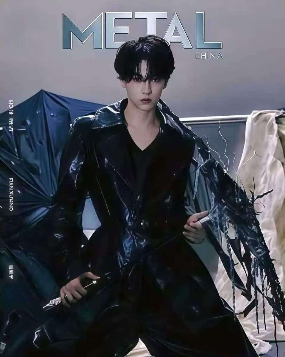 TIANXUNING_PERU's tweet photo. Lemonades! Difícil decisión.

FIGARO VS METAL

XUNING BAZAAR MEN COVER 
#XuningForBazaarMen https://t.co/w79DQPg7Dd