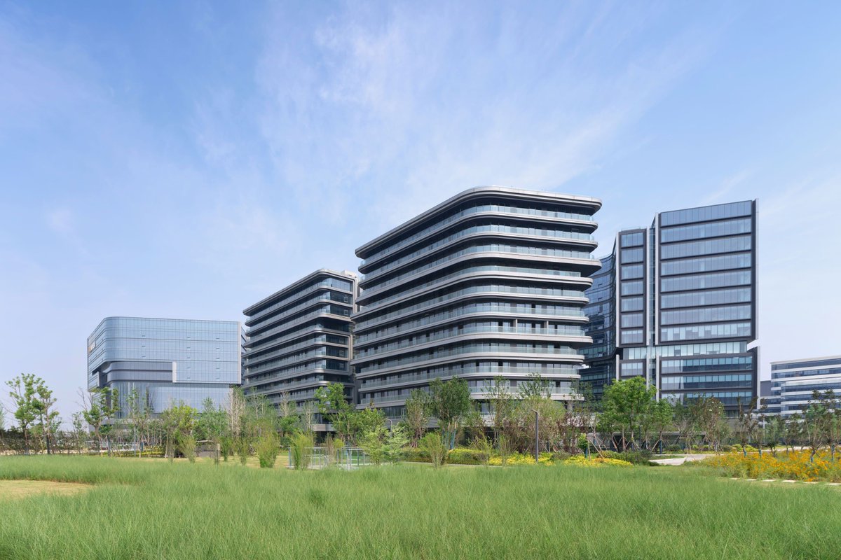 archinect's tweet image. Wuhan National Cybersecurity Headquarters Campus by Aedas 📸 Arch-Exist Photography #ArchinectProjects
 
Project details at archinect.com/firms/project/…