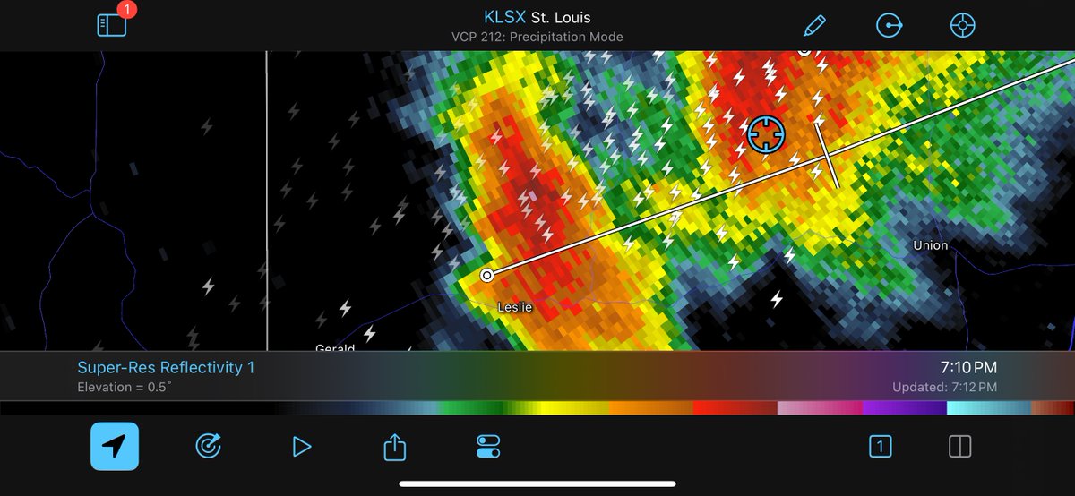 Stormchaser_TS's tweet image. Holy cow!!! This is just one photo of many I got tonight of this insane CG show tonight from Washington, Missouri. Can’t wait to go through the rest!! 

#mowx