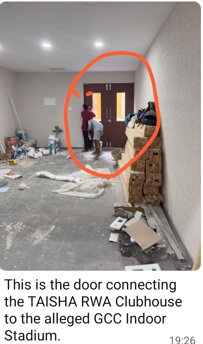 imranhindu's tweet image. TAISHA-II at Virugambakkam in Chennai is a housing complex constructed by TNHB for high income group &amp;amp; occupied by All India Service officers, judges &amp;amp; others. Now, there&apos;s a serious dispute among residents over construction of a badminton &amp;amp; squash court allegedly on OSR land.