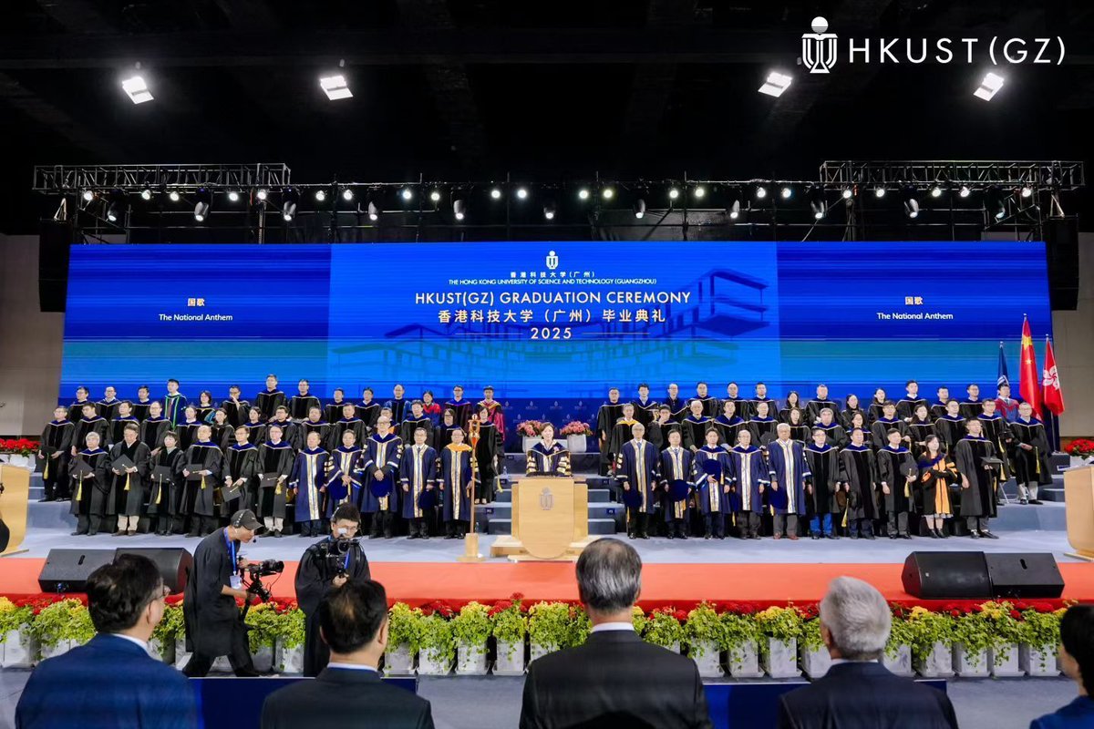 KommanderRaven's tweet image. 🎓 2025 Graduation Ceremony at HKUST (Guangzhou), China — powered by Kystar Kommander T3 Media Server, ensuring smooth visuals and flawless performance.
 #Kystar #LED #controlsystem #Kommander #T3 #MediaServer #China