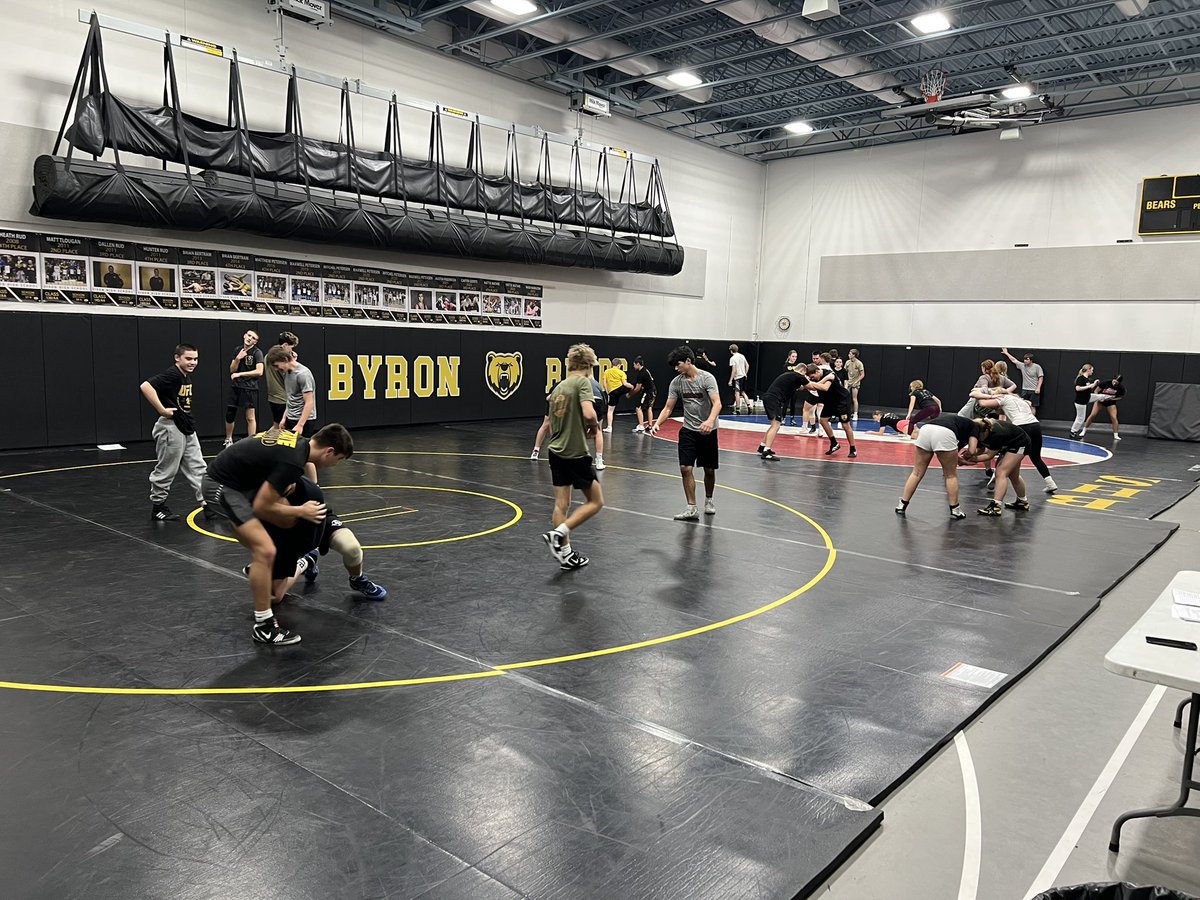 Day 1 of the 2025-2026 Wrestling Season is in the books. 
#ByronBears
