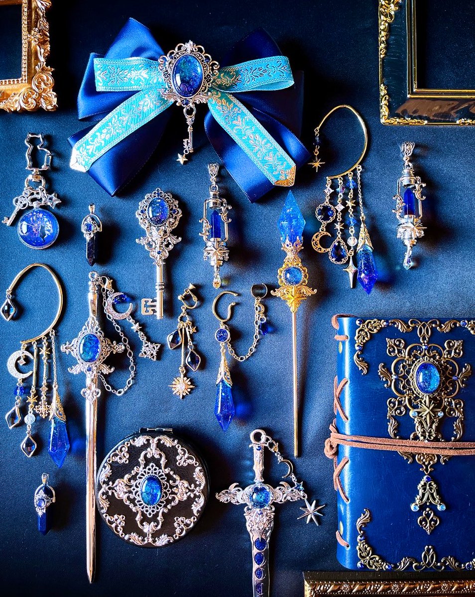 久しぶりに参加させていただきます🐈‍⬛
異世界の旅人が身につけていそうなファンタジーアクセサリーを制作しております🧙‍♀️

＊イベント情報＊
キャラメルミュージアムC前期
〖12/5~12/13〗 池袋PARCO
#CARAMEL_MUSEUM

まいにち魔法ONLINE〖12/1~12/25〗

<a href="/Lupopo_cafe/">*LUPOPO cafe&gallery* 三軒茶屋の糖質オフのケーキ専門カフェとハンドメイドのお店</a> 様✨
13周年おめでとうございます🎉