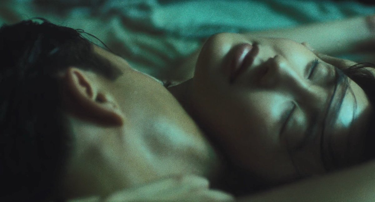 copieconformes's tweet image. &quot;Perfect love is a friendship with erotic moments&quot; ㅡ Antonio Gala