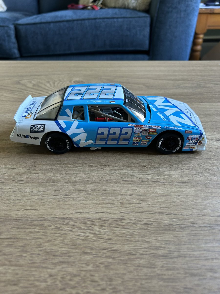 gilbie28's tweet photo. MOOONNNNCAARRRR @mooncarlive @itsmoonhead #SeanRafferty #Mach5Designs #BEEEEEEF #GreatestShowInSimRacing https://t.co/ba2x8fIQ18