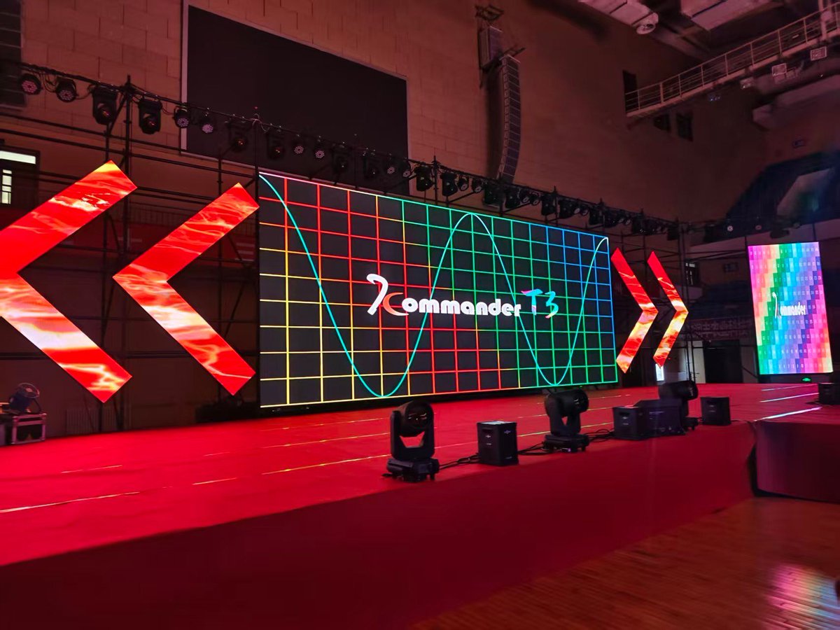 KommanderRaven's tweet image. 🥋 Kystar Kommander T3 brought the LED visuals to life at the 2025 Jining Yanzhou First International Traditional Martial Arts Invitational, China.
#Kystar #LED #controlsystem #Kommander #T3 #MediaServer #China #MartialArts
