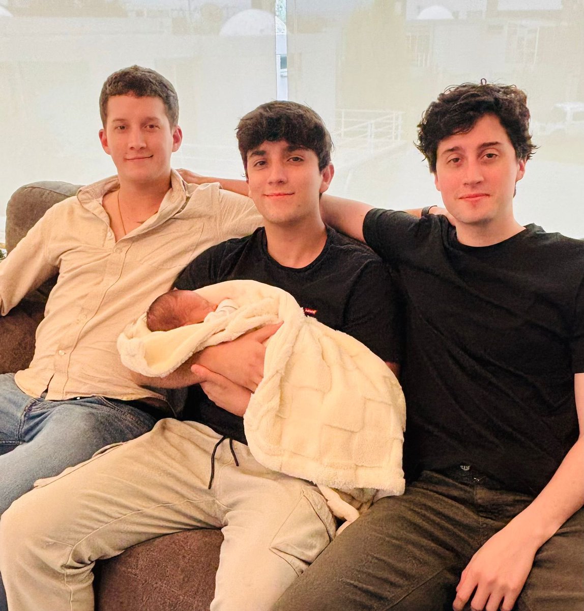 aragon_0x777's tweet image. The new member of the pack