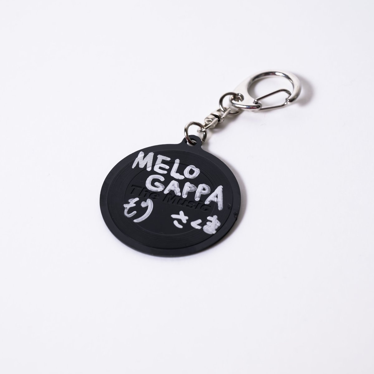 フリーライブでみんなに喜んでもらおうと思ってウキウキでサインしたけどイベントが雨で中止になっちゃって悲しかったサイン入りグッズの申し込みが！！！！！！

明日11/19(水)23:59までです！！！！！！！！！

▼ここです！！！！
melogappashop.com