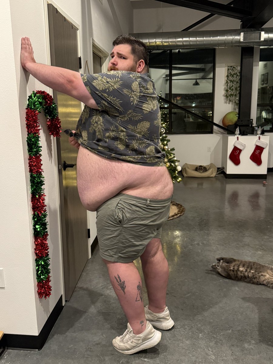 My cute date tonight 😏