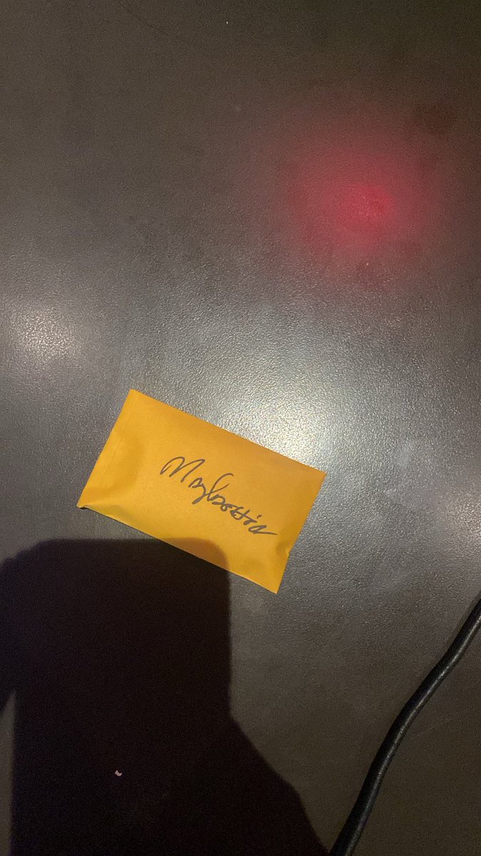 1malaysiaa's tweet image. cool little monday.. got cut early. &amp;amp; I don’t come back until friday. #tipout 💲💗