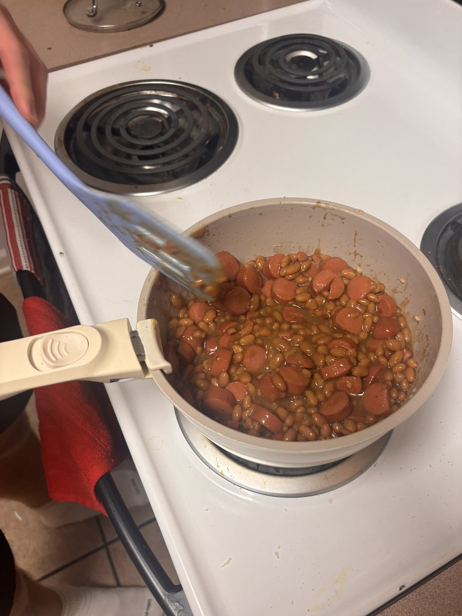 minkerspinkers's tweet image. Told him I was cooking up something special 🙂‍↕️🙂‍↕️ #realwoman #chef