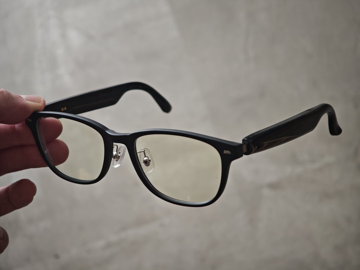 Paraph14's tweet image. 3COINSにオーディオグラスが売ってたから買ってみた。見た目は悪くないが、さすがに音は悪い。
でもなによりスリコで買えるってのが凄い笑