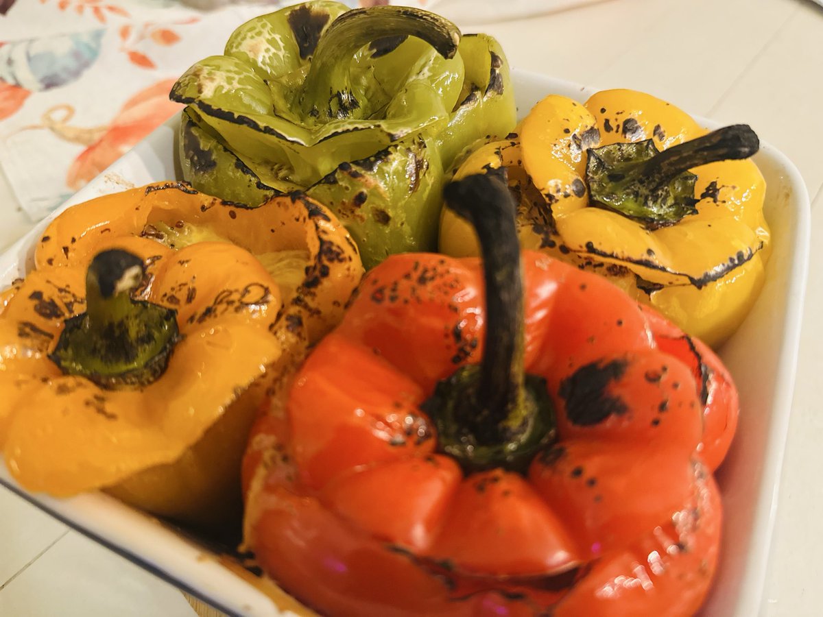 JahNestaWailer's tweet image. Stuffed Peppers #meatlessmonday