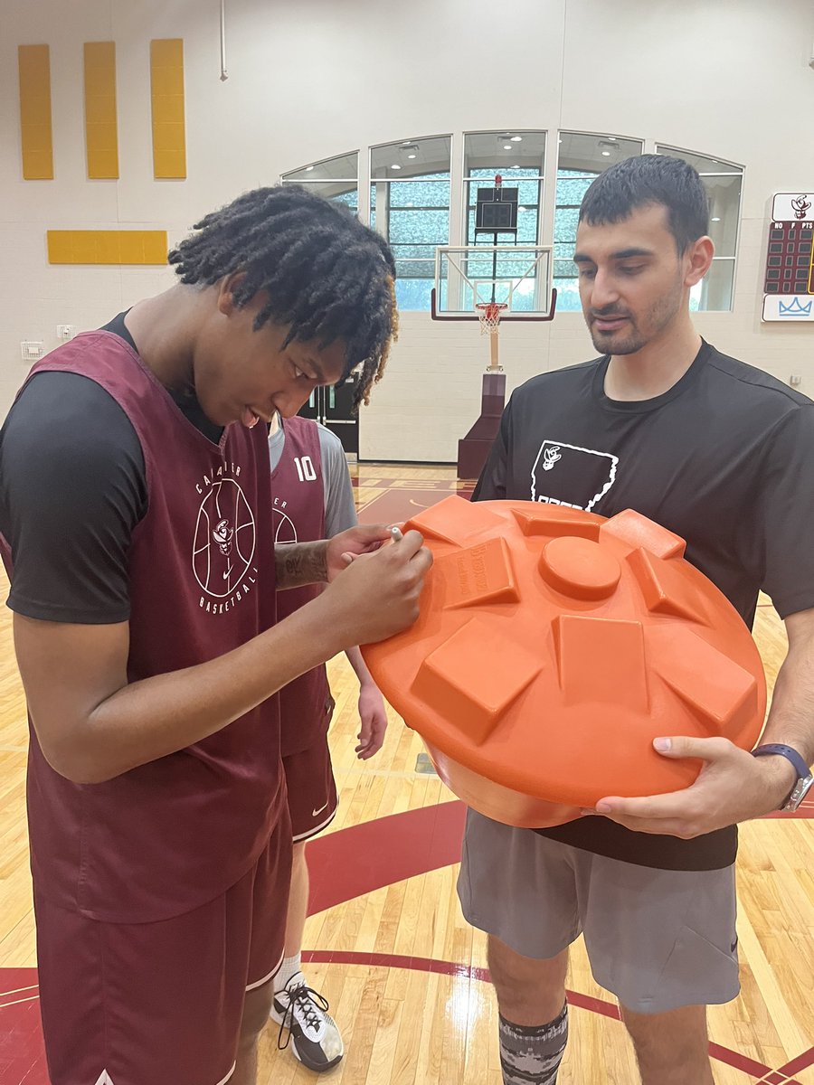 Drew Cooper <a href="/drewcooper_11/">Drew</a> is the first player this season to get to sign the rebounding bubble after getting double digit rebounds (11) in our game this past Saturday!!