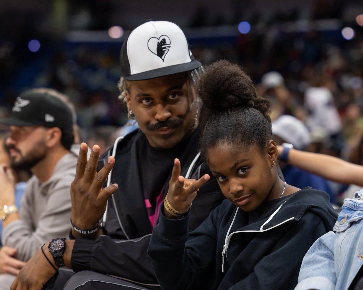 👋 hello neighbors @Saints