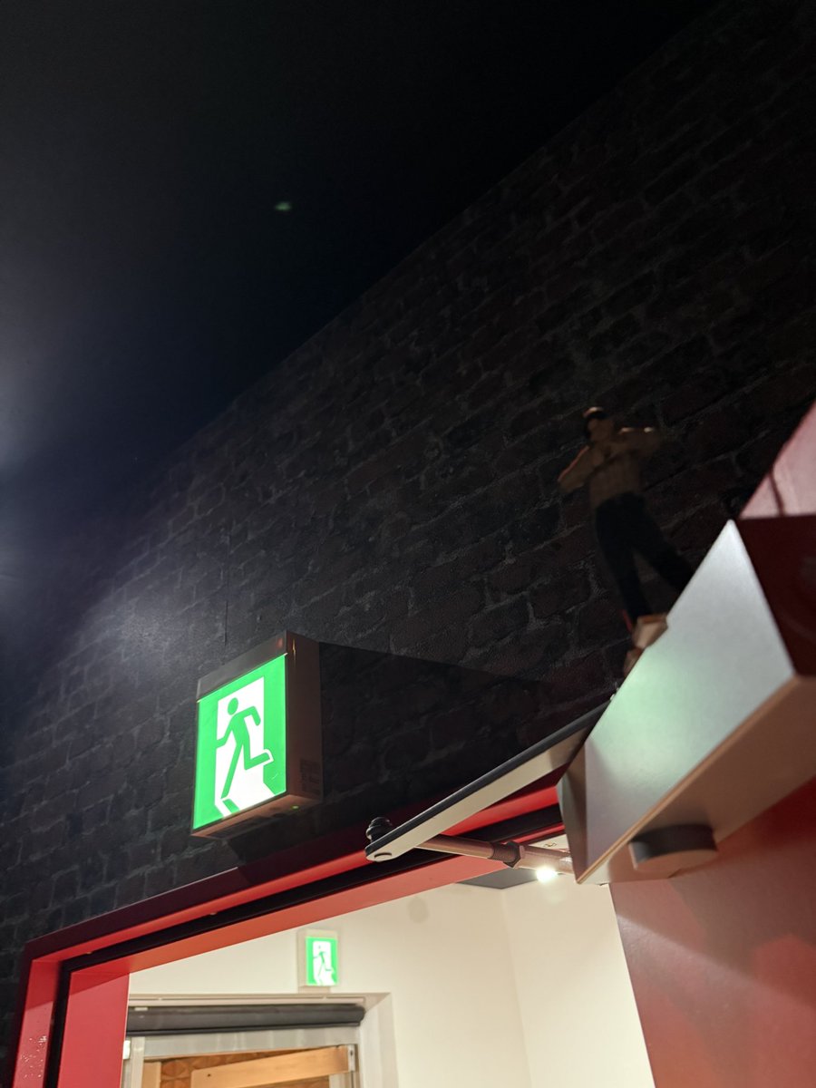 realakibastudio's tweet image. 本日もオープンいたしました！
当スタジオは一般のお客様のレンタル利用も受け付けておりますので、是非多用途でのご利用お待ちしております✨️

⬇️ご予約はこちらから⬇️
realakibastudio.com

#RAS秋葉原 
#神保町 
#ダンススタジオ