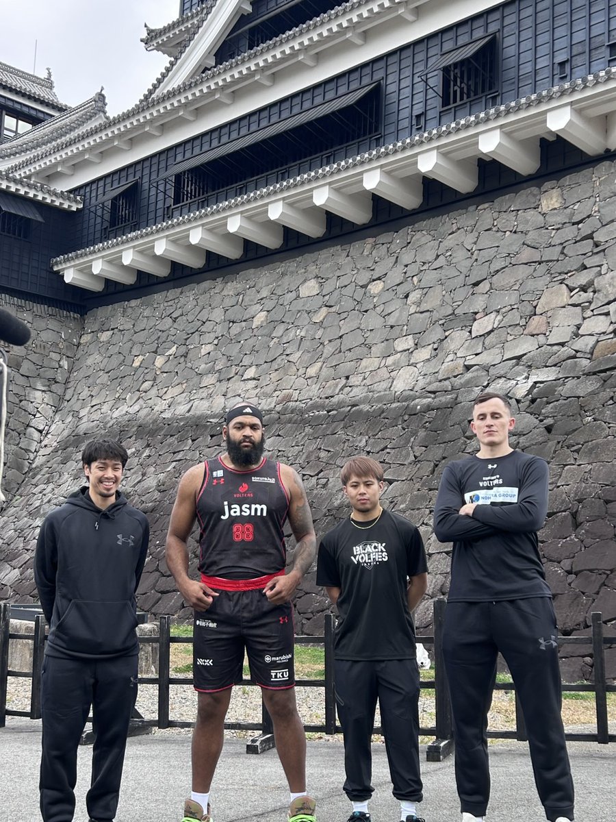 ［結城］ ユニは寒くないんかw