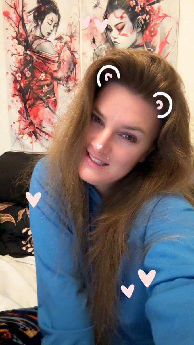 Vixen_SlimRoyal's tweet image. Bout that time to head out 
But first some Snapchat fun pics 
#Work #SnapChat #SelfieFun #Ready #Appointments #TimeOff #Healing