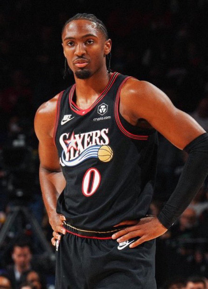 TheHoopCentral's tweet image. TYRESE MAXEY TONIGHT:

39 POINTS 
6 ASSISTS 
3 REBOUNDS 
13/27 FGM
41 MINUTES