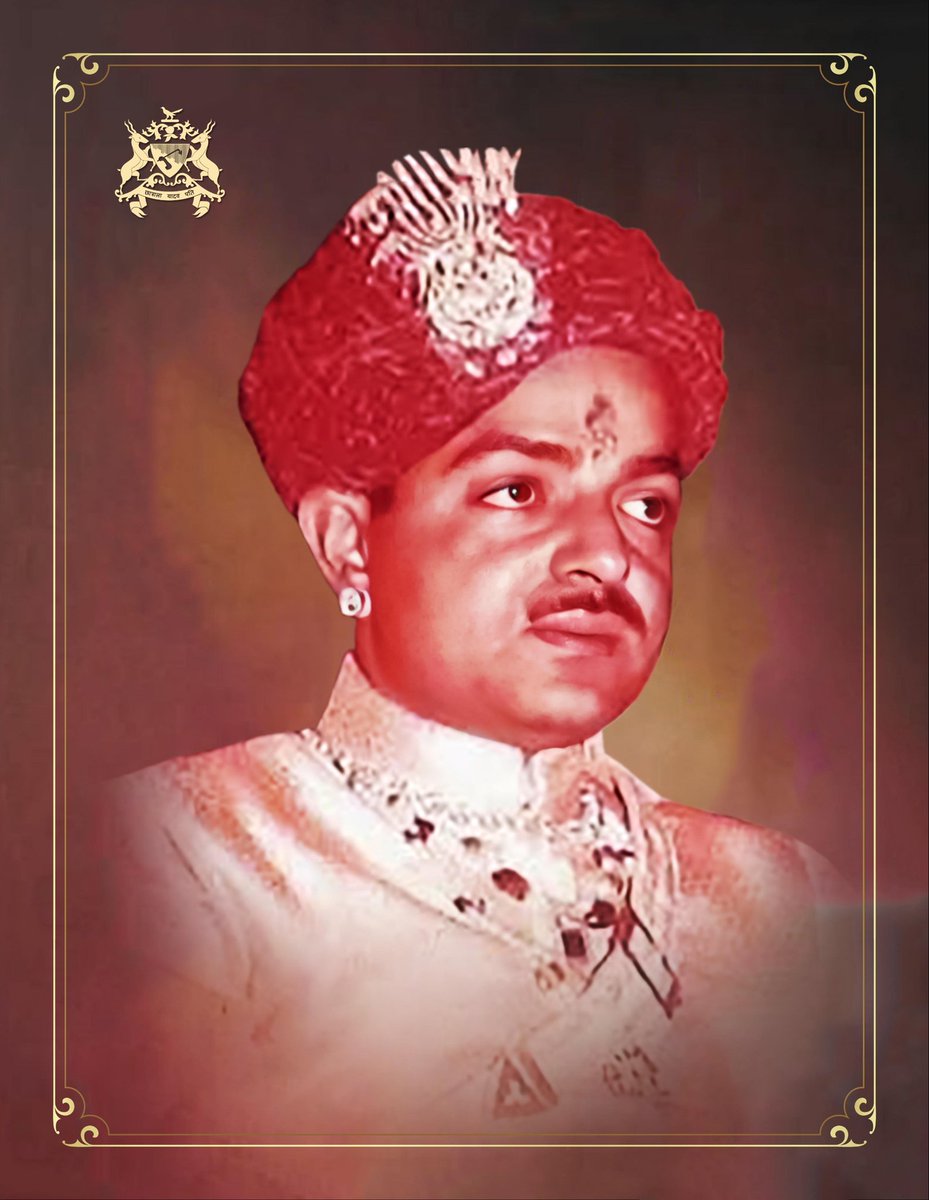 crsinghbhati's tweet image. पूर्व सांसद बाड़मेर–जैसलमेर, परम श्रद्धेय दादोसा स्मृतिशेष महारावल रघुनाथ सिंह जी की जयंती पर सादर नमन।

महारावल रघुनाथ सिंह जी सिद्धांतों पर अडिग रहने वाले दूरदर्शी जननेता थे, जो हर परिस्थिति में अपने लोगों के बीच रहकर उनकी समस्याओं के समाधान को सर्वोच्च प्राथमिकता देते थे।…