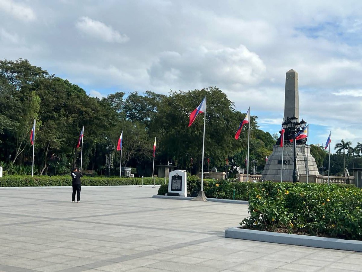 iamdml25's tweet image. MAHAL KA NAMIN PILIPINAS! 
💚🤍❤️⚖️🇵🇭🇵🇭🇵🇭

#INCUnity
#Transparency4BetterDemocracy

Iniwang malinis ang Quirino Grandstand sa Manila matapos ideklarang TAPOS na ang aming INC Rally for Transparency, Accountability, Justice and Peace kagabi. 🙏🏼

©️ INC News and Updates | FB