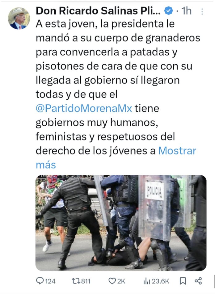 3. También circuló una imagen de policías golpeando a una mujer. ¿Actual? No. En realidad era de 2020, el caso de Melanie.