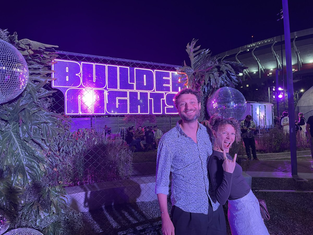 thepurposeweb3's tweet image. @EFDevcon Day 1: love &amp;amp; inspiration

Caught a wave of inspiration straight from @VitalikButerin
He radiates real values for humanity&apos;s future someone who actually builds the world he dreams of 🫶

and this nerd fun energy so pure and delightful- I love it❣️

Day 2: I&apos;m here to…