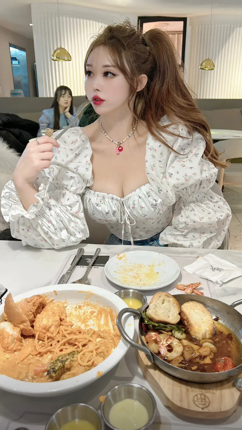 Misou96k's tweet photo. 맛죠아^^😊😊
#부부 #부커 #전북 #전주 #초대남 #초대녀 https://t.co/7s6MdUyO01