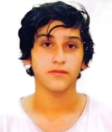 desaparecidaorg's tweet photo. Danilo Edgardo Friz Loncon tiene 12 años, desapareció el 15/11/25 en Neuquén capital. Es delgado, altura 1,66. Vestía remera violeta, pantalón corto azul  y zapatillas negras. Se hizo la denuncia, Comisaría 18°. Por favor avisar #Urgente al☎️0299-4460891, 101 o 911  

#Neuquen https://t.co/t9VNLS4YCQ