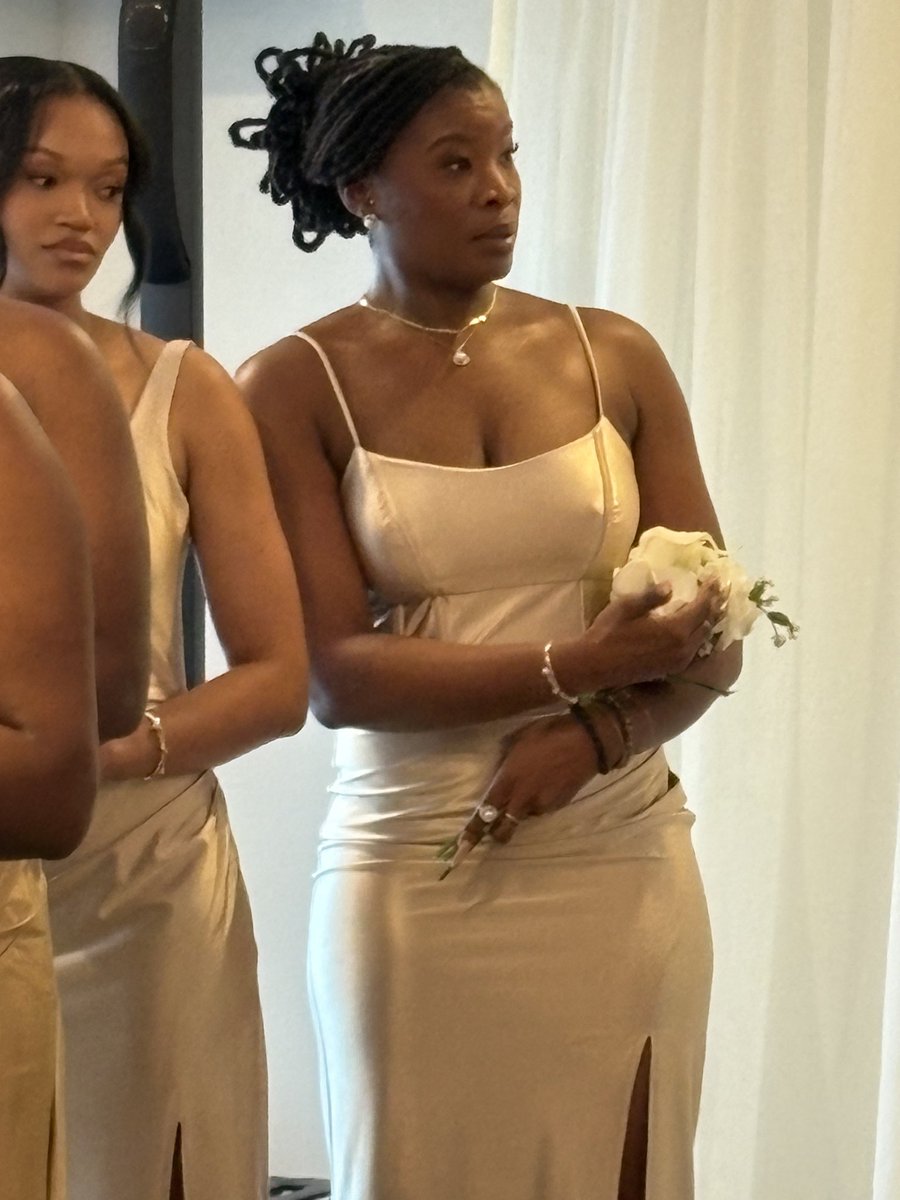 bflare's tweet image. It be some parts of wedding vows I simply do not agree with 😂