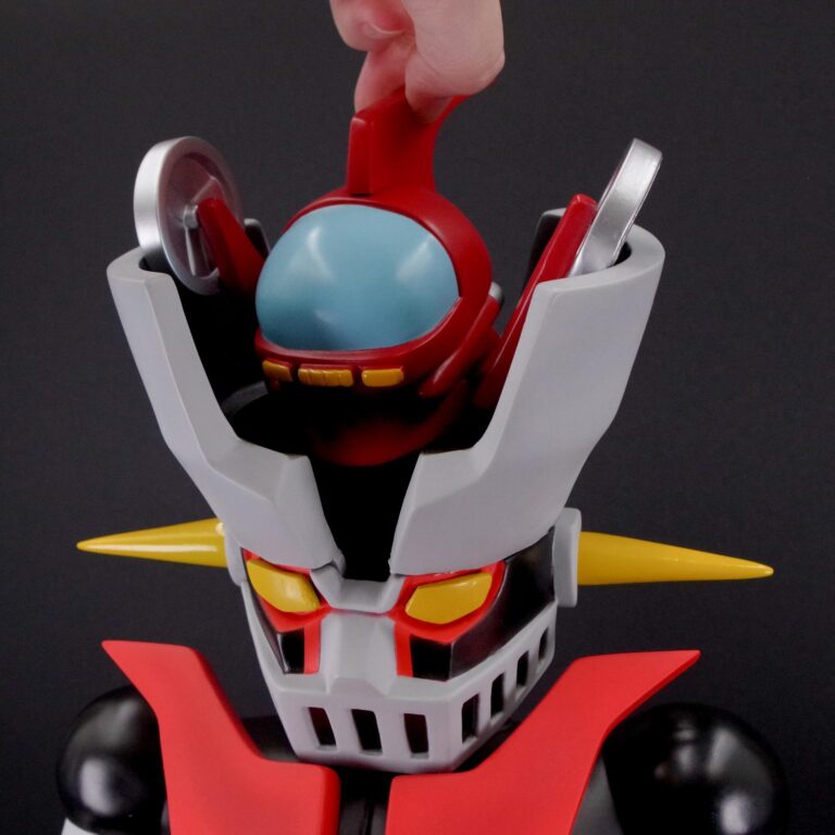 【ソフビ情報】カレイドスコープよりダイナミックソフビシリーズ 40cm マジンガーZ 特別版 OTA GOSAKU Ver.が登場！
ボリュームたっぷりのボディーと力強いアレンジが見事にハマった逸品、数量限定品となるのでマジンガー好きはこの機会を見逃すな!
11月29日(土)11時より墓場の画廊中野店とONLINE