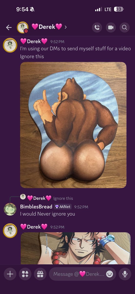 ThimblesThread's tweet image. What kinda video is my boyfriend making that requires that many photos of Ace’s fat knockers?
