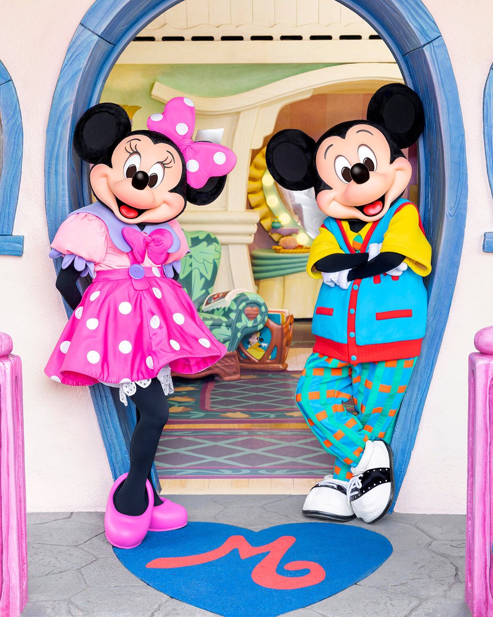 ミッキー、ミニー🩷 お誕生日おめでとう☺️🩷🩷🩷 #ハッピー