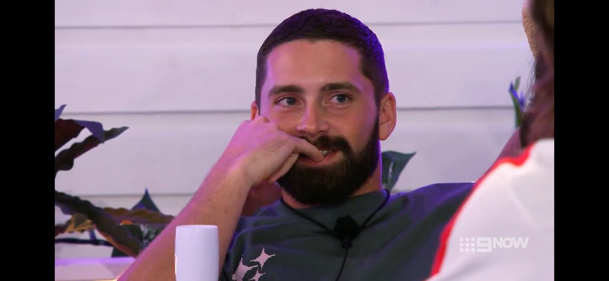 connor is so real for reacting to ross's "so i go and sit on a bean bag now i don't want sharn?" #LoveIslandAU