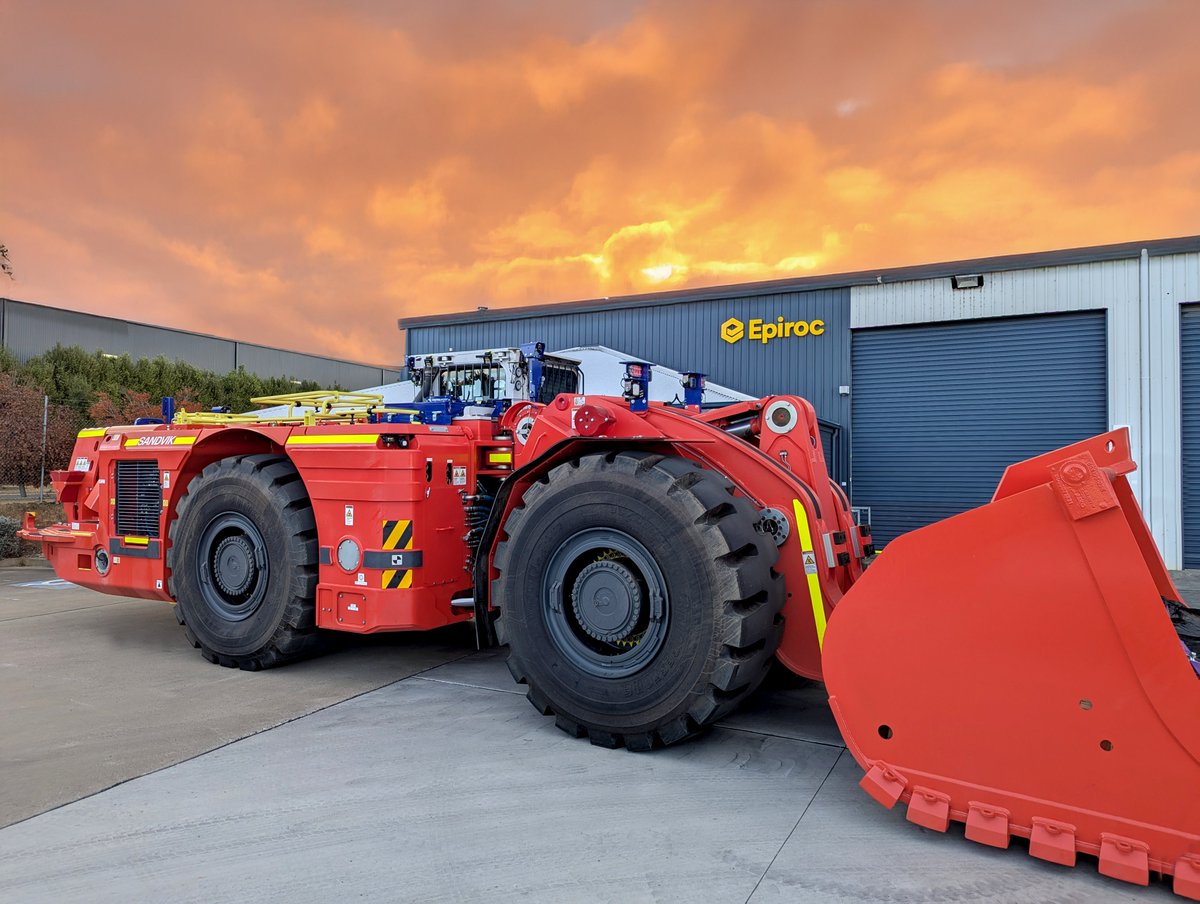 Four new #Sandvik LH621i loaders are now operating with RCT’s AutoNav solution at a world-class gold mine in NSW, Australia. Want to know more? Visit: rct-global.com/2025/11/nsw-go…
#RCT #RCTPoweredByEpiroc #AutoNav #Technology #Automtion #GoldMine #Suface #Underground