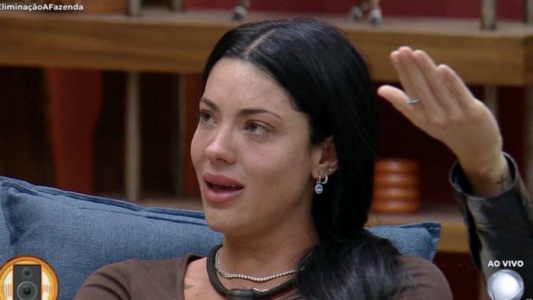 Guizao56's tweet image. ✅ Colocar a cara na frente das tampas de panela  📷 Colocar o braço embaixo do regador 📷 #ProvaDeFogo #AFazenda