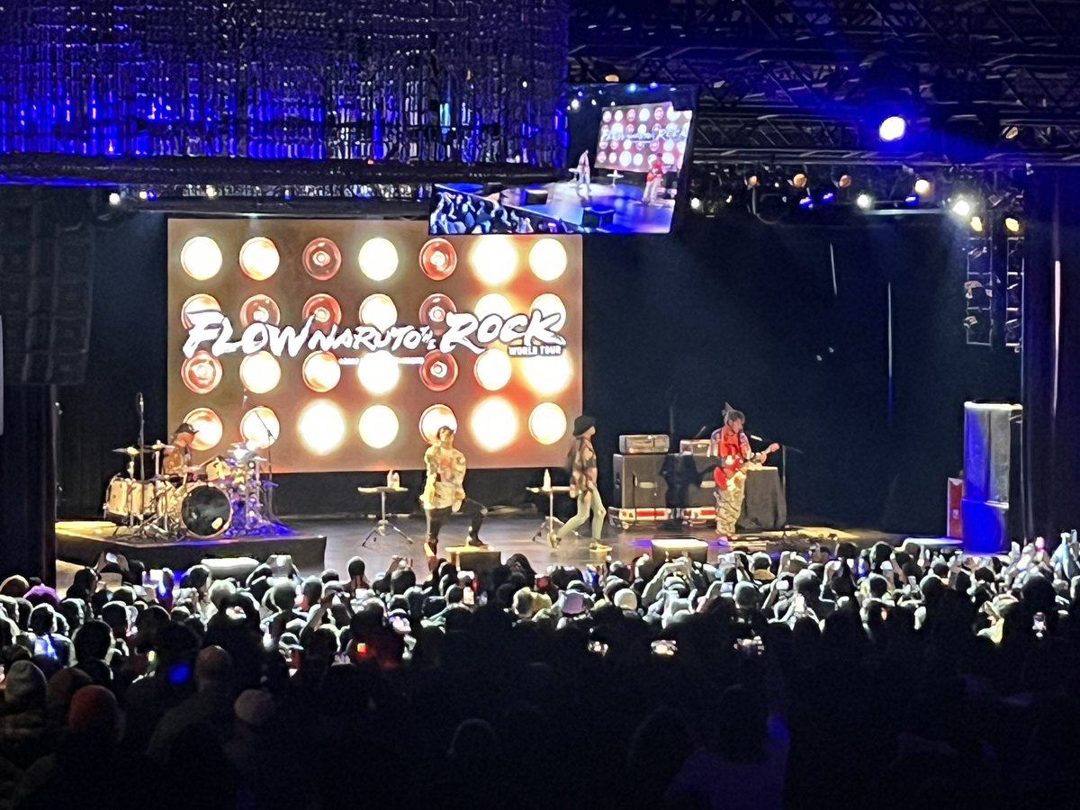 FuzzyParadox's tweet image. My 3rd time seeing them live and it never gets old!! They did all there openings plus some covers while playing scenes from the shown in the background!
Such a good time!!! Voice is cooked 🔥