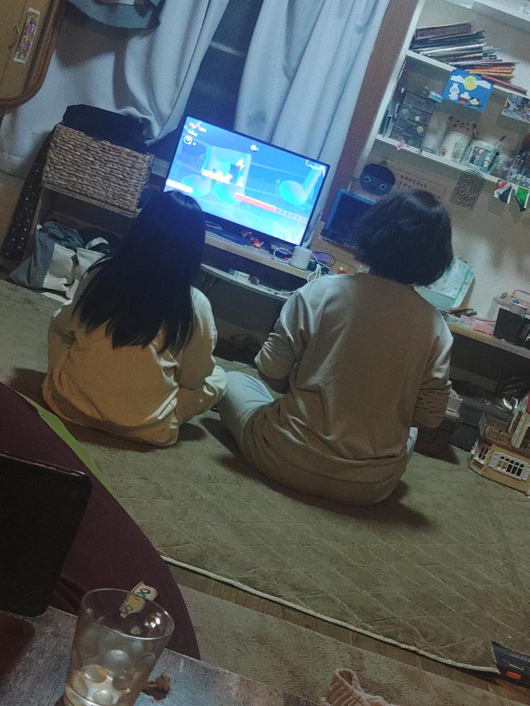 二人とも、背中が大きくなるのが、嬉しいですが、なにか？